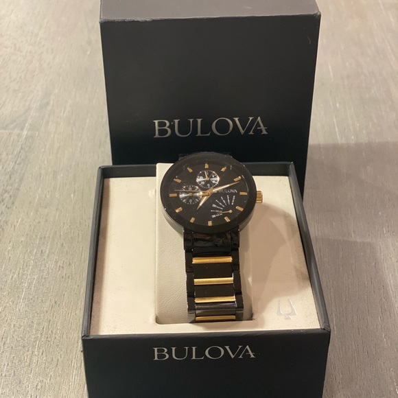 NWT Bulova Gold & Black Men’s Watch - Picture 5 of 9